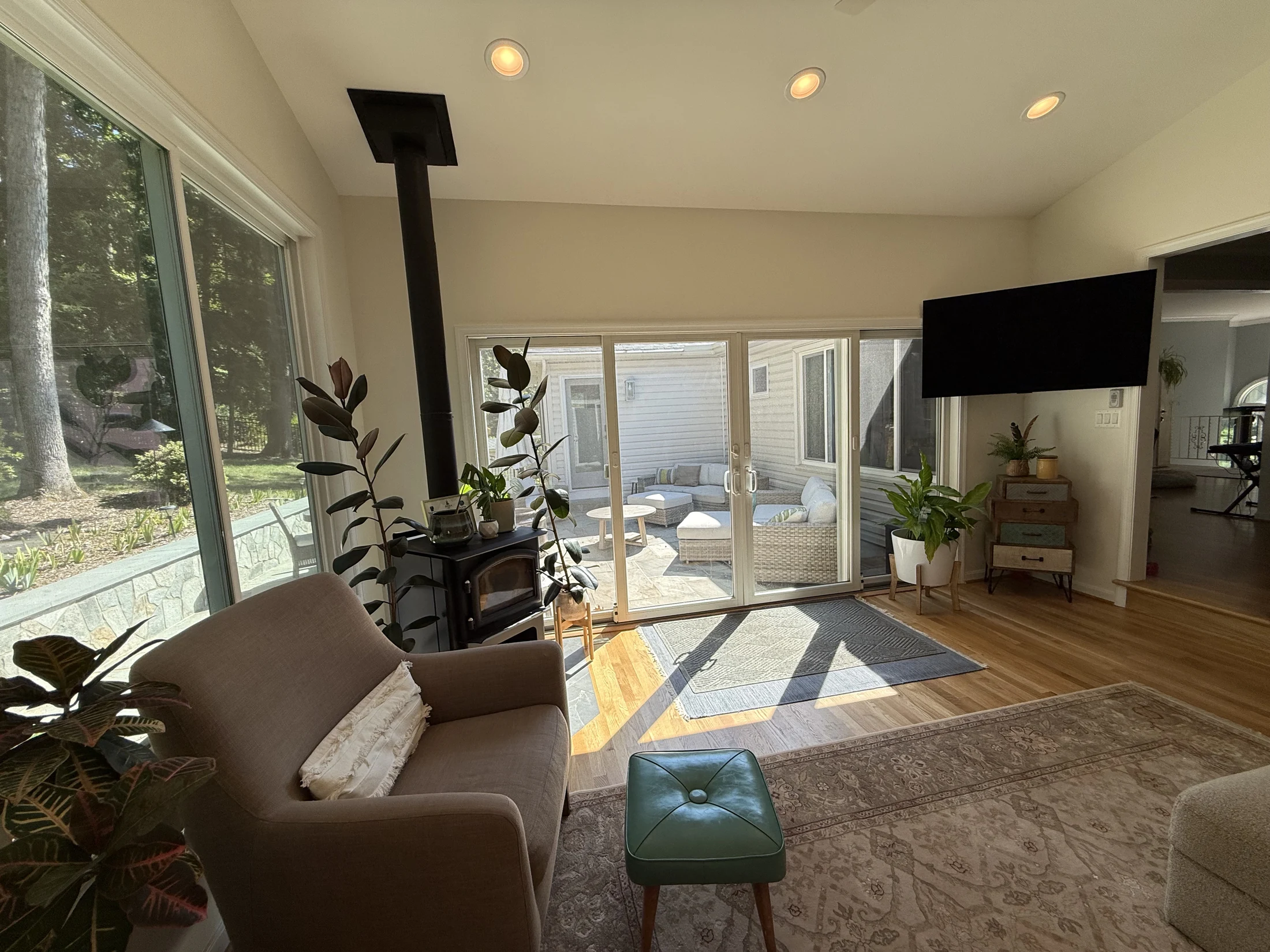 Sunroom looking toward the sliding patio doors